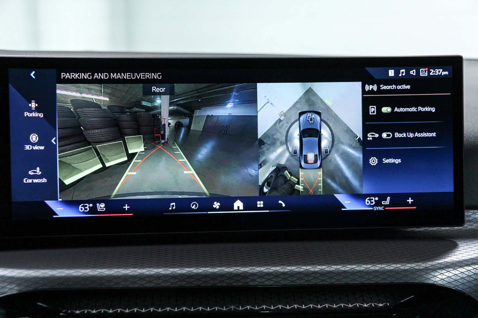 Used 2025 BMW 430i Coupe w/ Convenience Package image 23