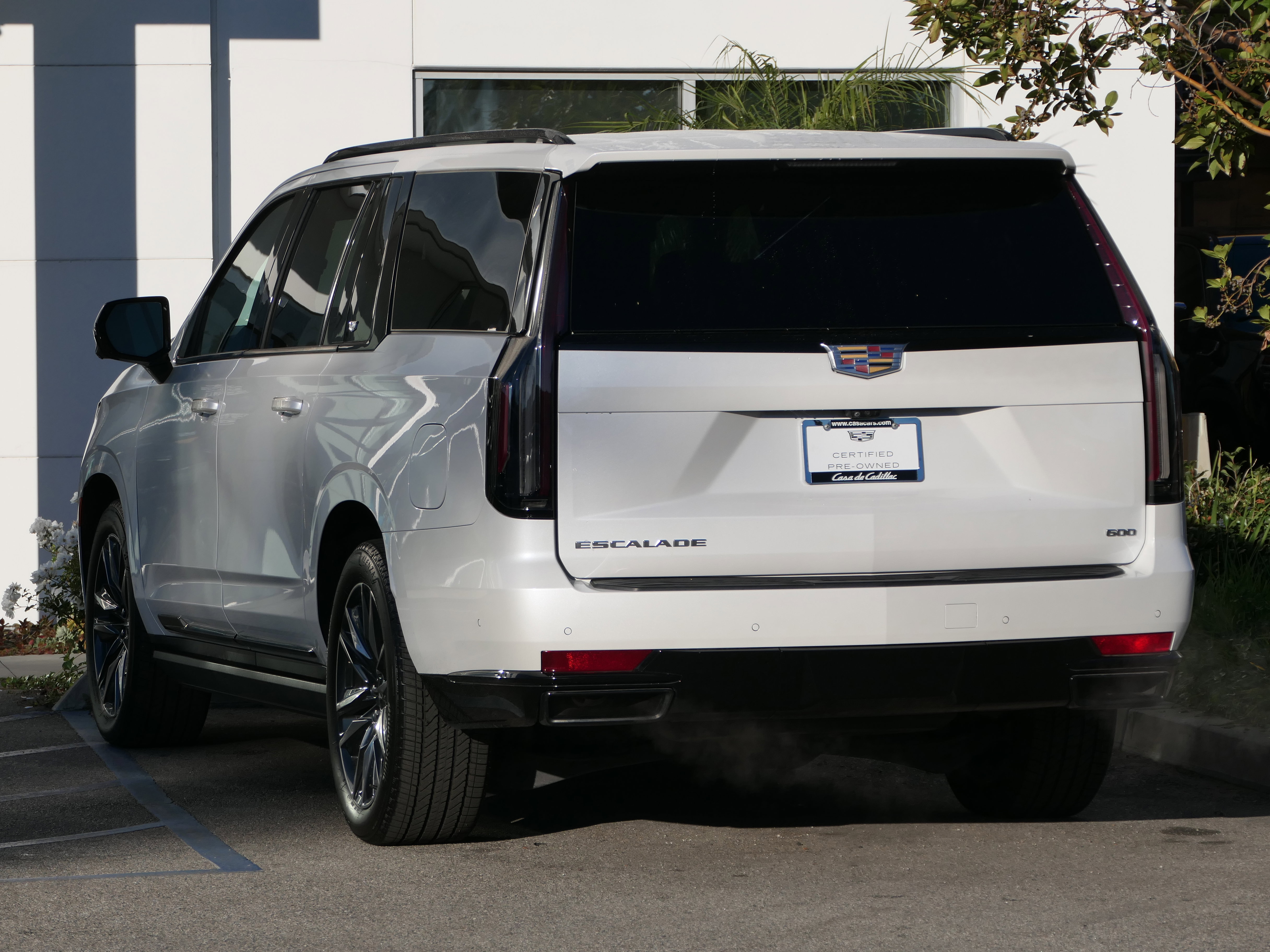 Certified 2021 Cadillac Escalade ESV Sport w/ Driver Assist Tech Package image 3