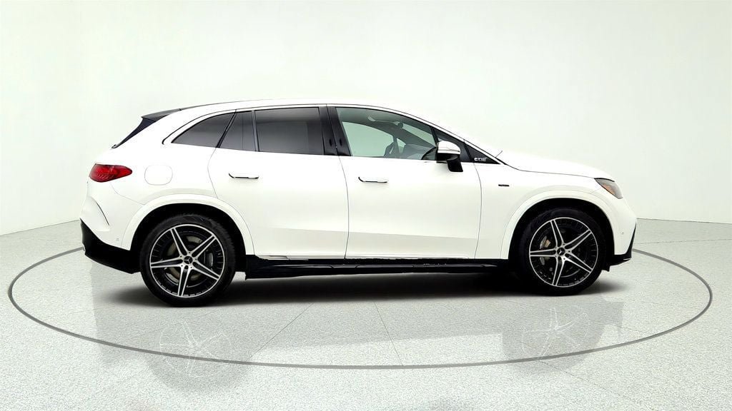 Used 2024 Mercedes-Benz EQE AMG 4MATIC SUV image 4