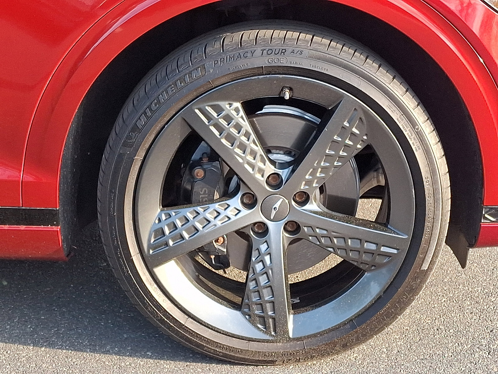 Certified 2023 Genesis GV70 2.5T w/ Sport Prestige Package AWD/4WD image 8