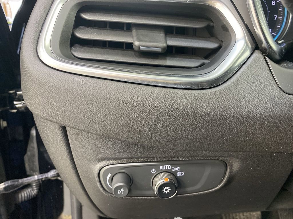 Certified 2024 Chevrolet Equinox LT FWD image 24