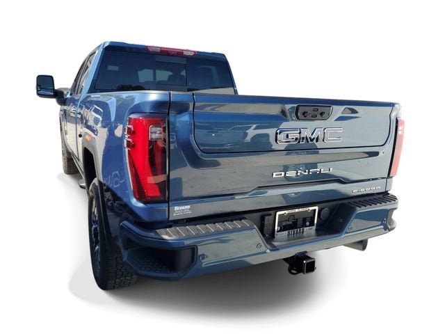 New 2026 GMC Sierra 3500 Denali Ultimate AWD/4WD image 4