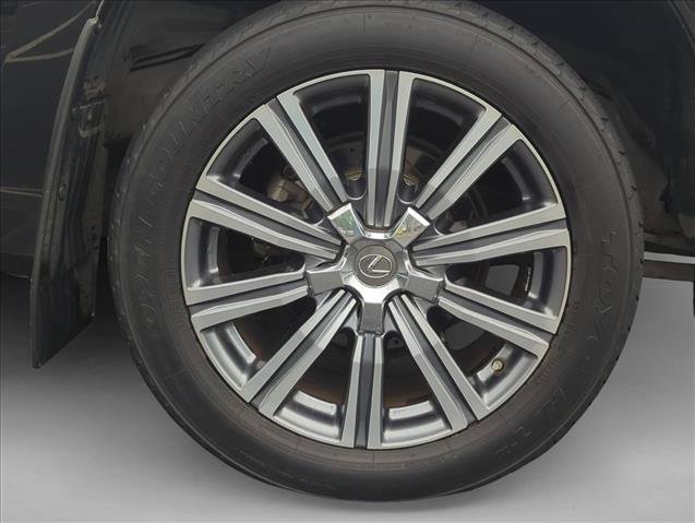 Used 2016 Lexus LX 570 4WD w/ Luxury Package image 7