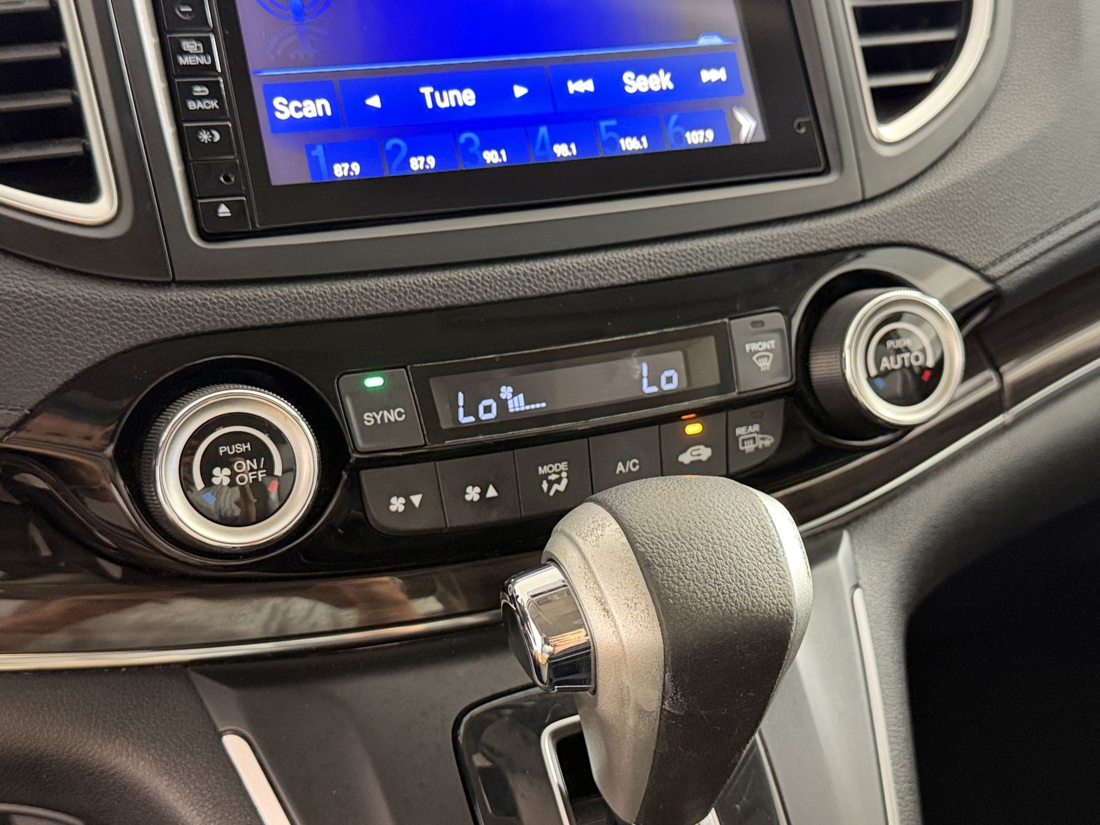 Used 2015 Honda CR-V EX-L image 18