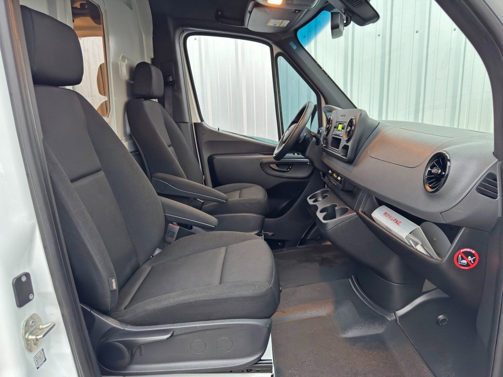 Used 2021 Mercedes-Benz Sprinter 2500 w/ Driver Convenience Package image 14