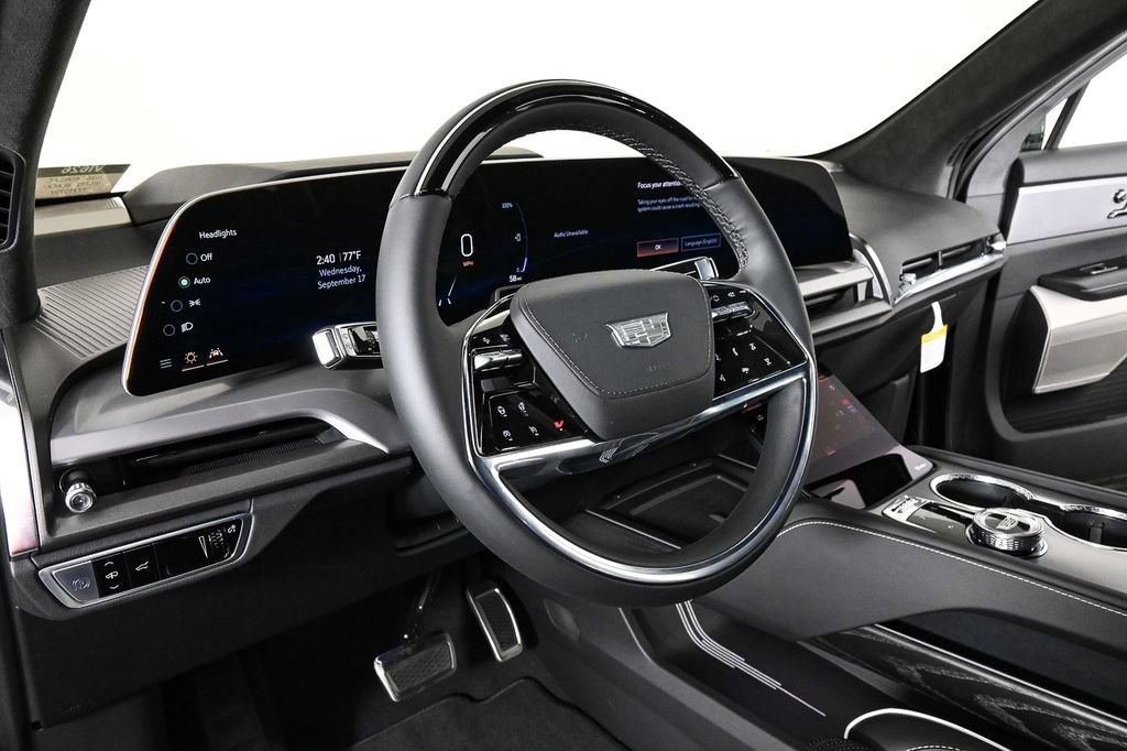 New 2026 Cadillac Vistiq Platinum image 4
