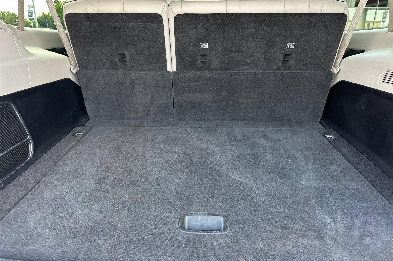 Used 2024 Jeep Wagoneer L Series II w/ Flexible Seating Group AWD/4WD image 16