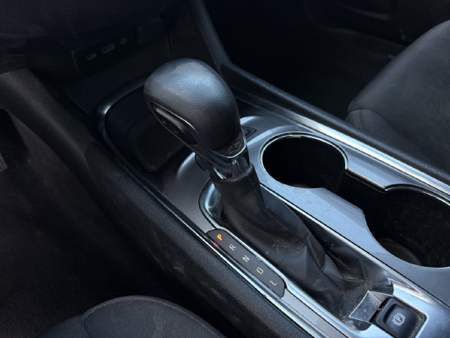 Used 2022 Chevrolet Malibu LT FWD image 20
