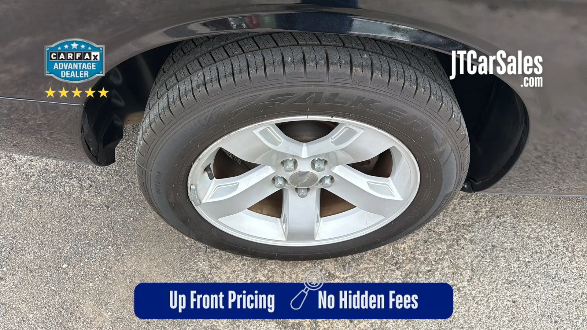 Used 2014 Dodge Challenger SXT RWD image 34