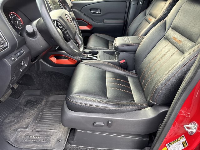 Used 2022 Nissan Frontier PRO-4X AWD/4WD image 9