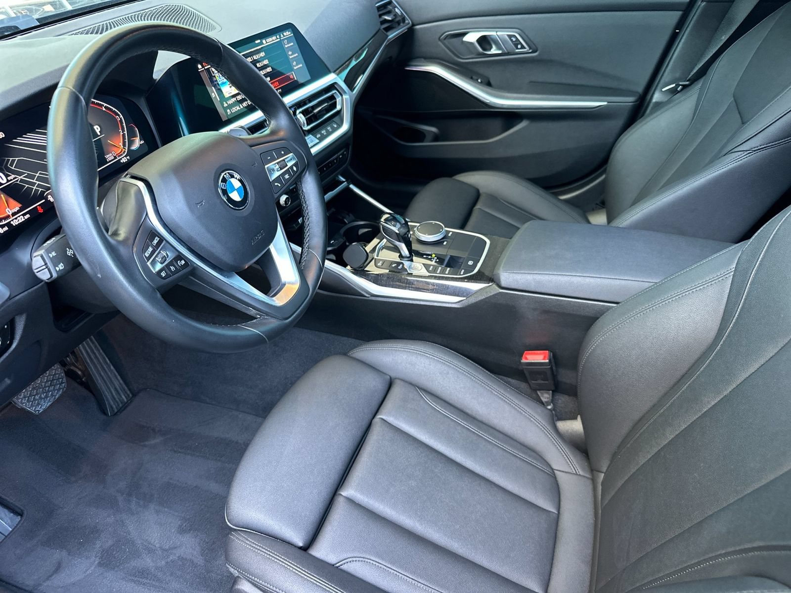 Used 2021 BMW 330i Sedan w/ Convenience Package RWD image 10