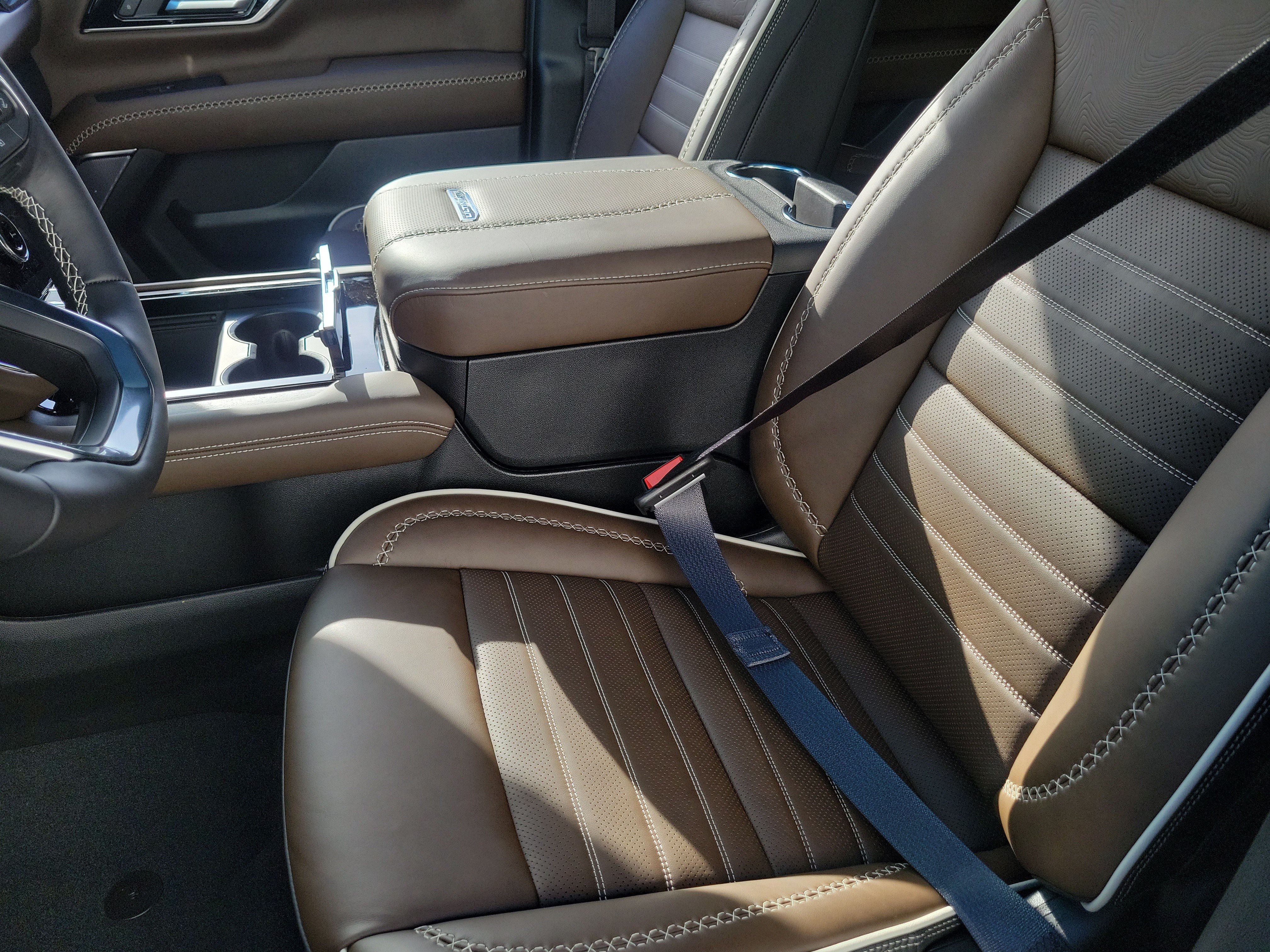 New 2026 GMC Yukon XL Denali Ultimate AWD/4WD image 24