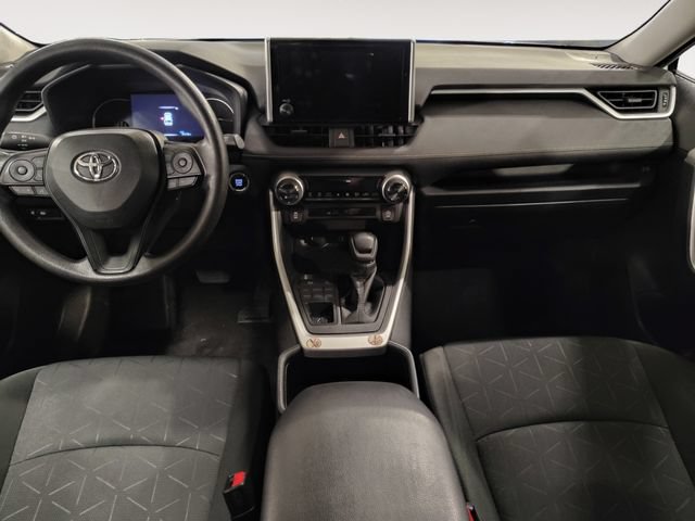 Used 2025 Toyota RAV4 XLE AWD/4WD image 10