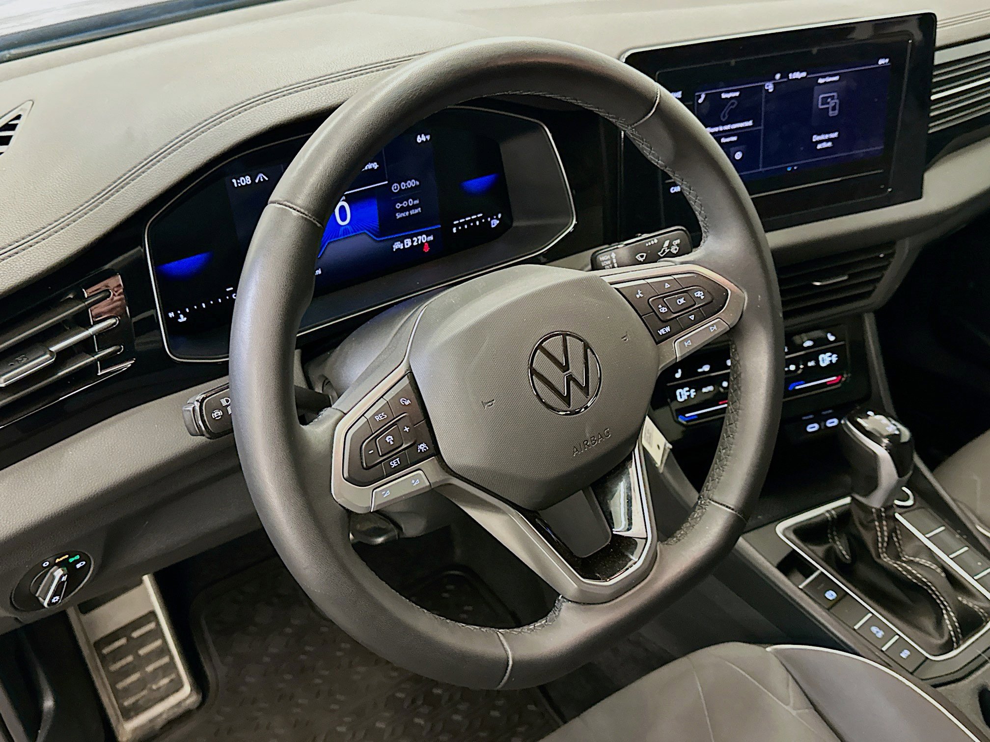 Used 2025 Volkswagen Jetta Sport image 18