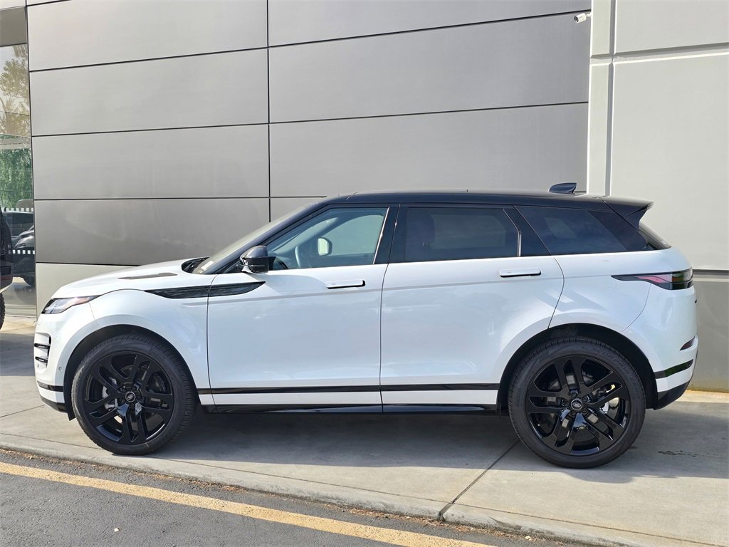 Used 2024 Land Rover Range Rover Evoque Dynamic SE image 4