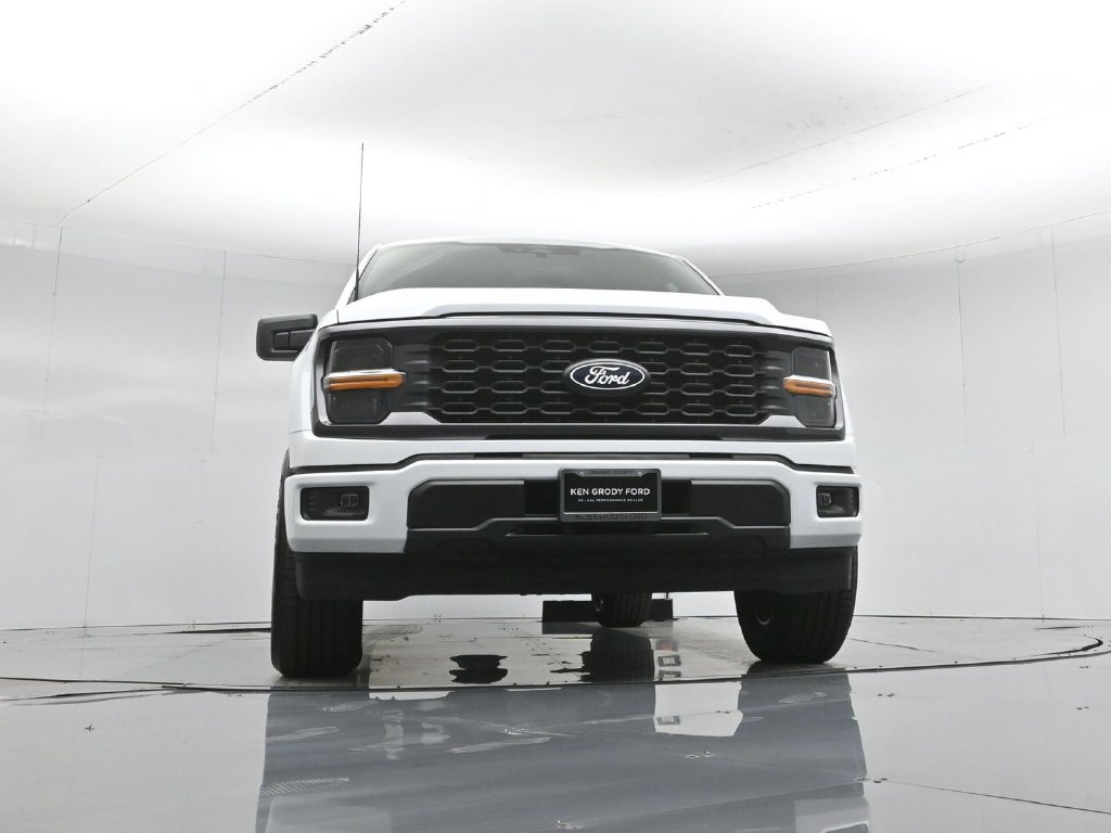 New 2026 Ford F150 STX w/ Equipment Group 200A RWD image 43