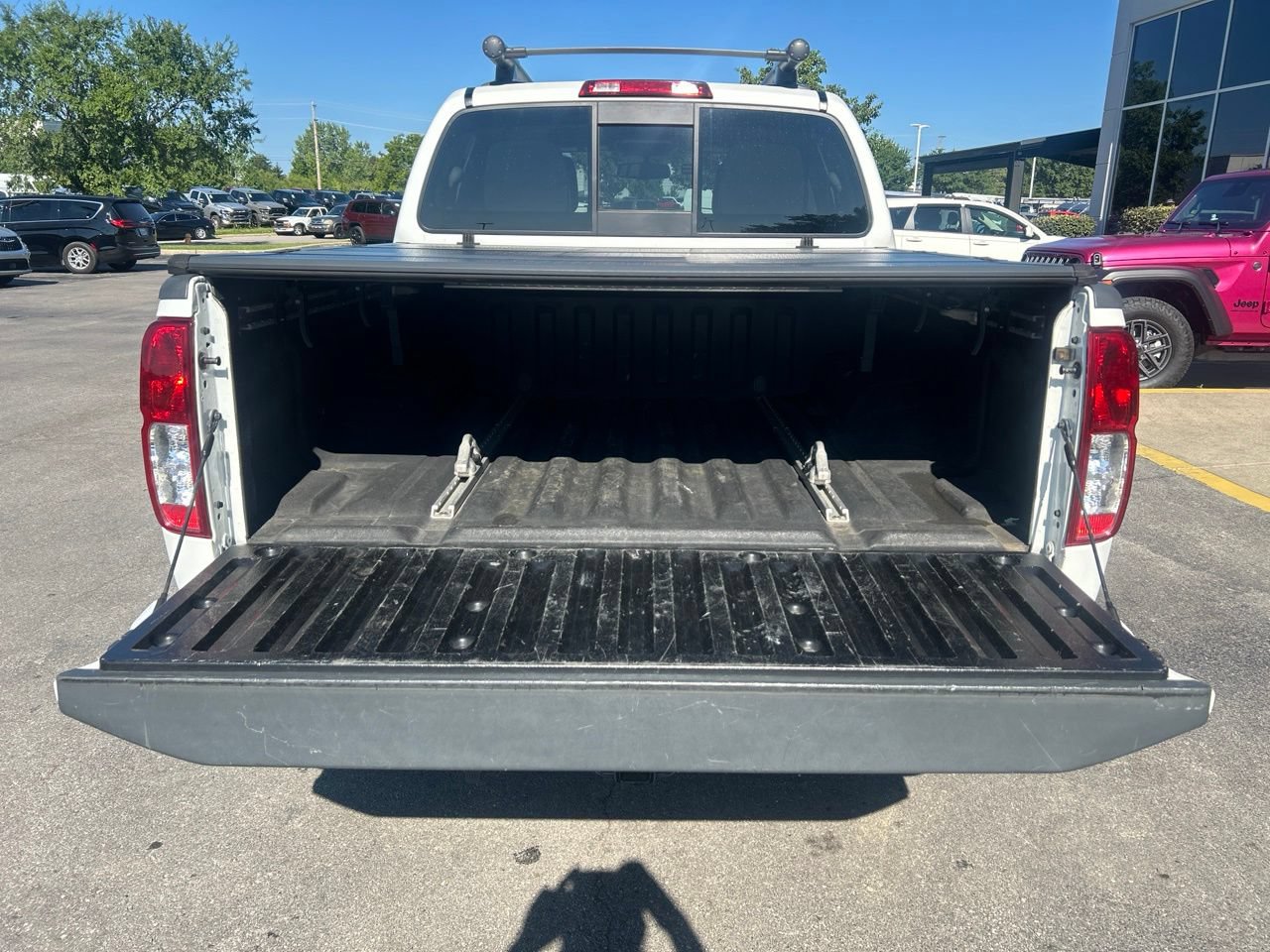 Used 2020 Nissan Frontier PRO-4X AWD/4WD image 14