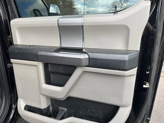 Used 2021 Ford F250 XLT w/ XLT Premium Package image 16