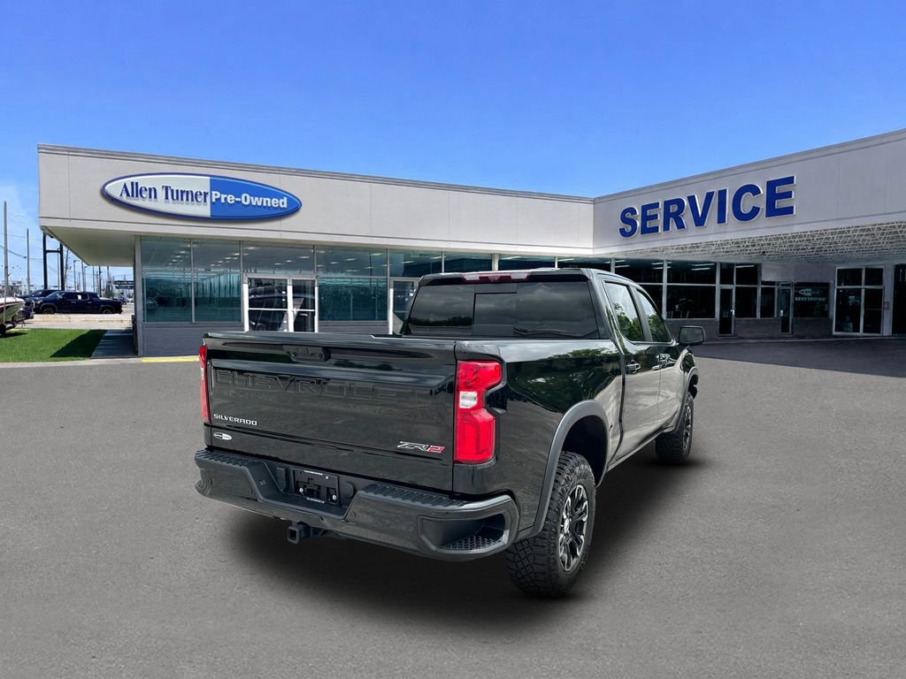 Used 2023 Chevrolet Silverado 1500 ZR2 w/ Technology Package AWD/4WD image 7
