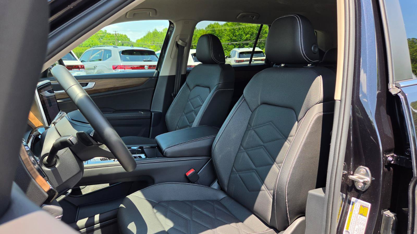 Used 2026 Volkswagen Atlas SE FWD image 22
