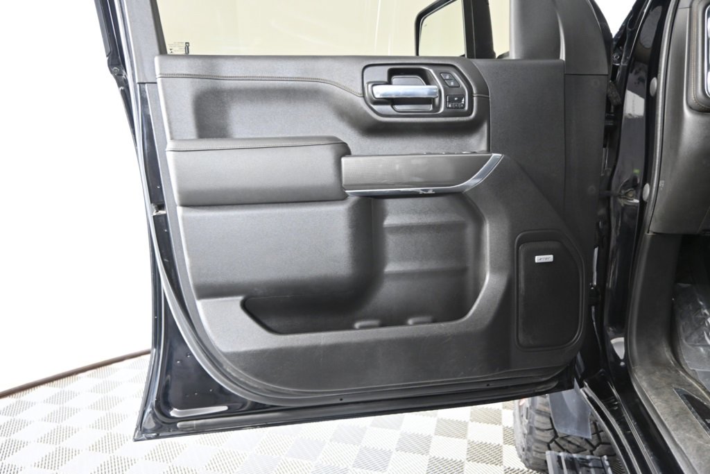 Used 2021 GMC Sierra 3500 AT4 image 20