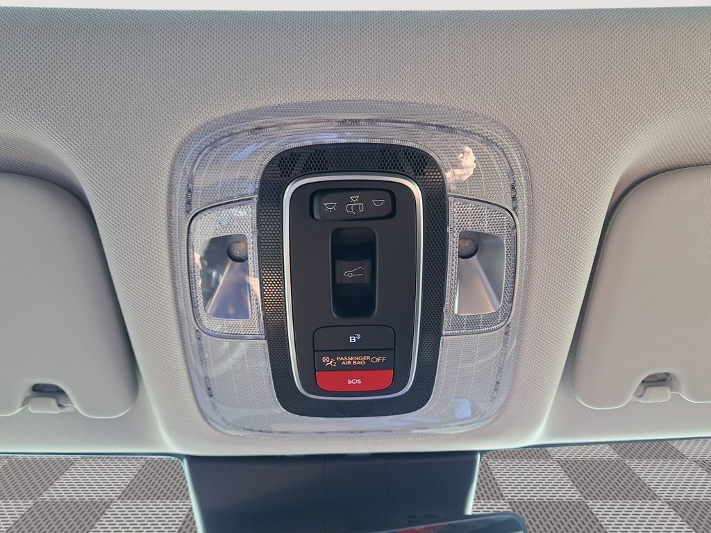 New 2025 Hyundai Kona Limited image 35