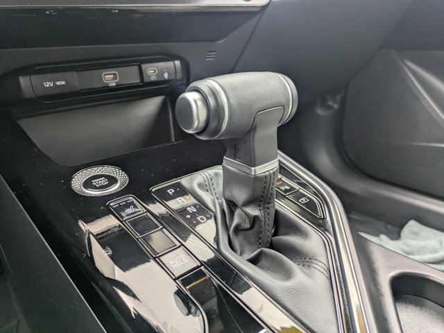 Used 2025 Kia Niro EX FWD image 28