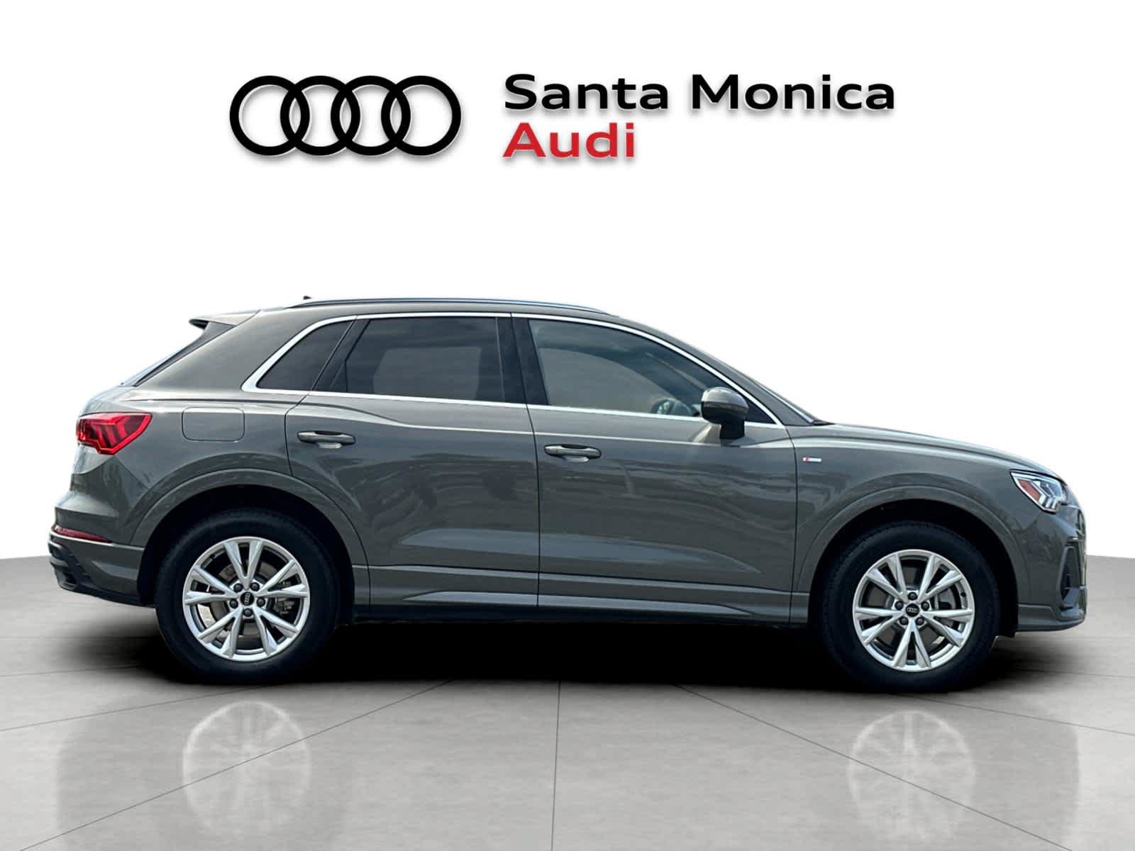 Used 2025 Audi Q3 2.0T Premium w/ Convenience Package AWD/4WD image 8