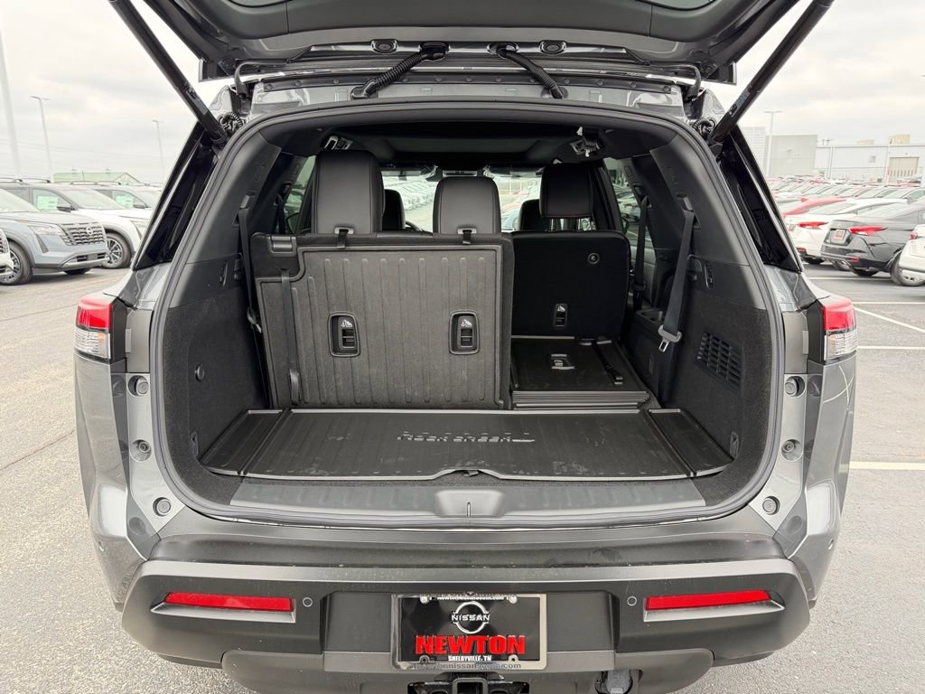 New 2026 Nissan Pathfinder Rock Creek w/ Rock Creek Premium Package image 38