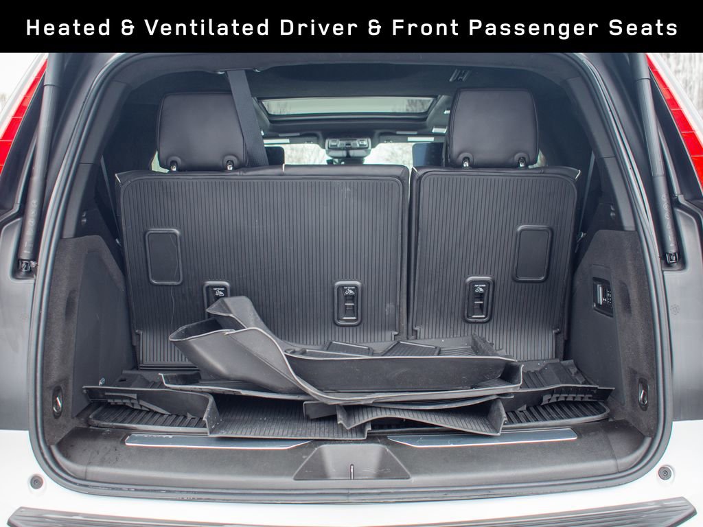 Used 2023 Cadillac Escalade Sport Platinum w/ LPO, ONYX Package image 38