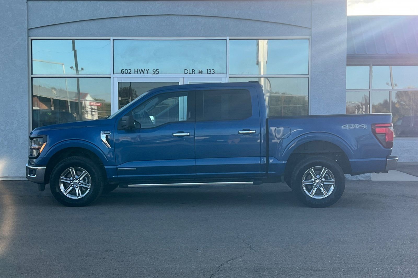 Used 2024 Ford F150 XLT w/ Mobile Office Package image 8
