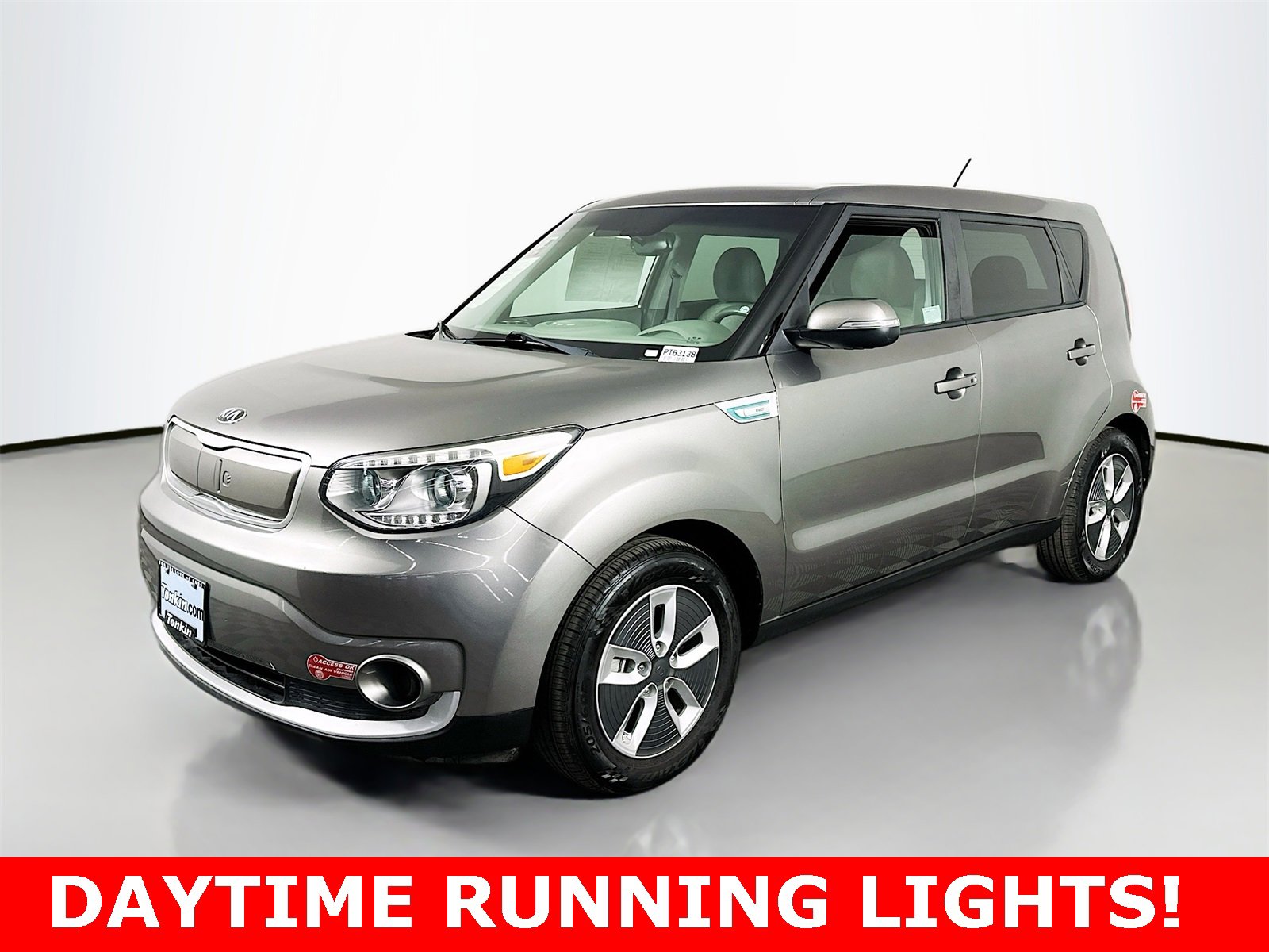 Used 2019 Kia Soul EV image 3