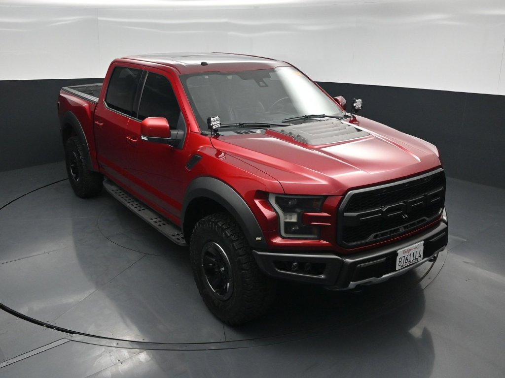 Certified 2017 Ford F150 Raptor w/ Equipment Group 802A Luxury AWD/4WD image 38