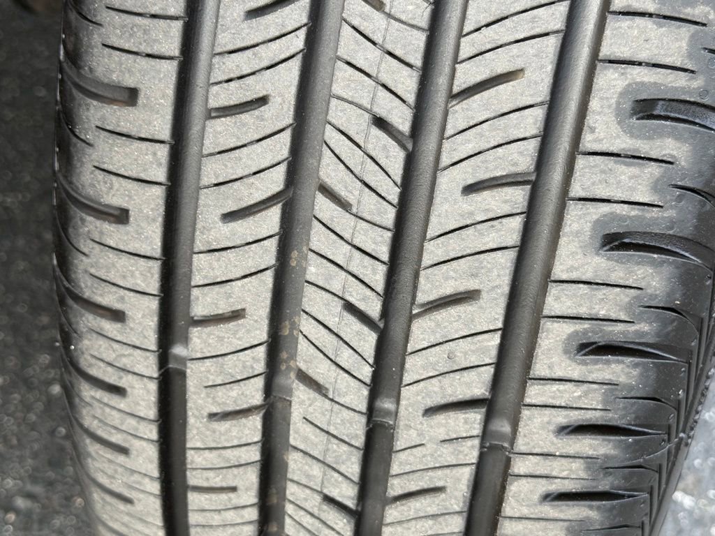 Used 2024 Volkswagen Taos SE image 10