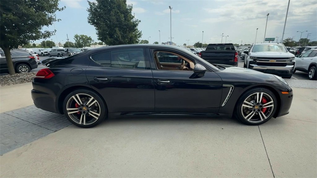 Used 2015 Porsche Panamera Turbo image 9