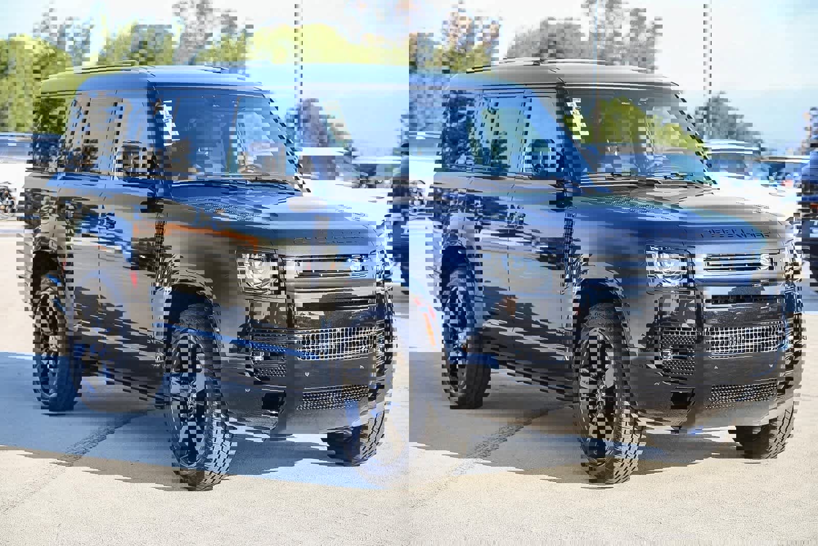 New 2025 Land Rover Defender 130 V8 image 3