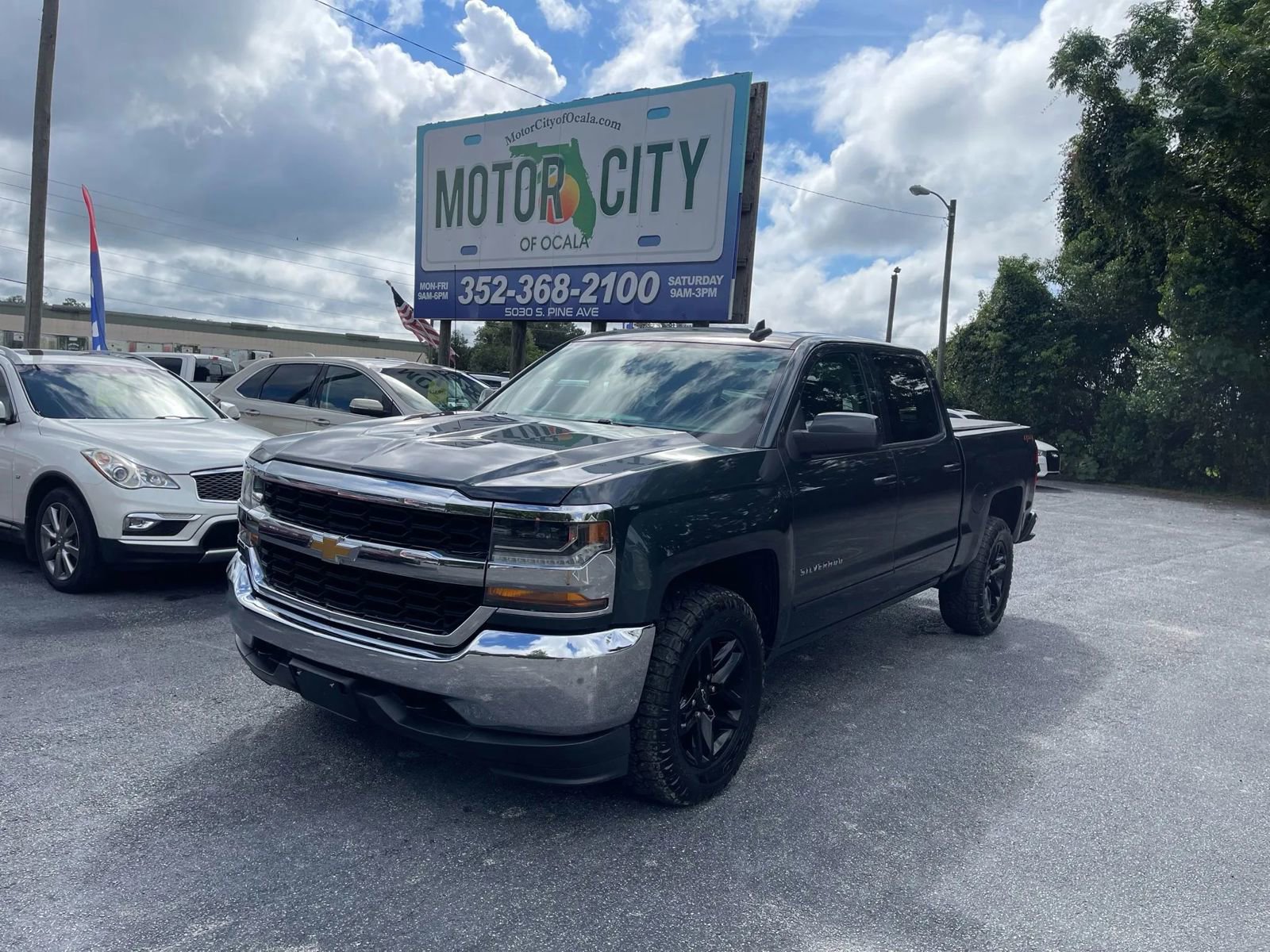 Used 2018 Chevrolet Silverado 1500 LT w/ Trailering Package