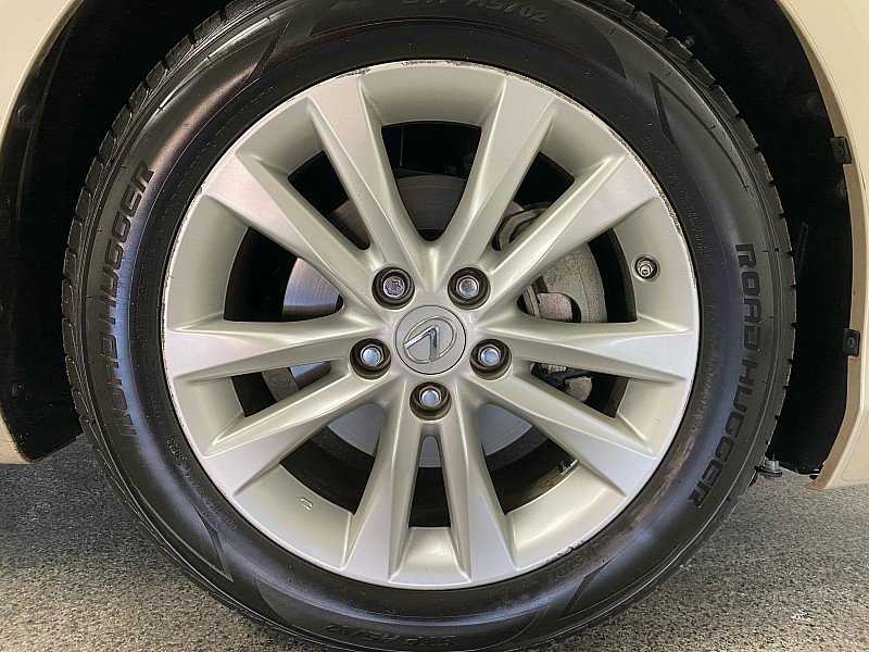 Used 2011 Lexus ES 350 image 24