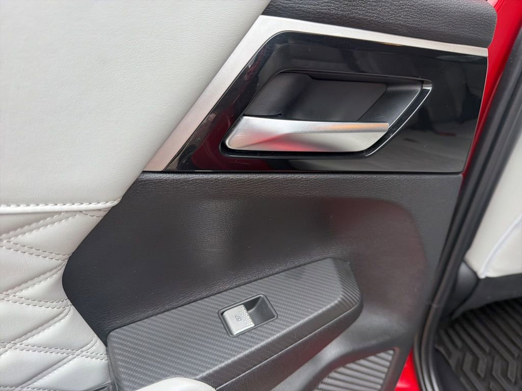 Used 2024 Mitsubishi Outlander SEL image 24