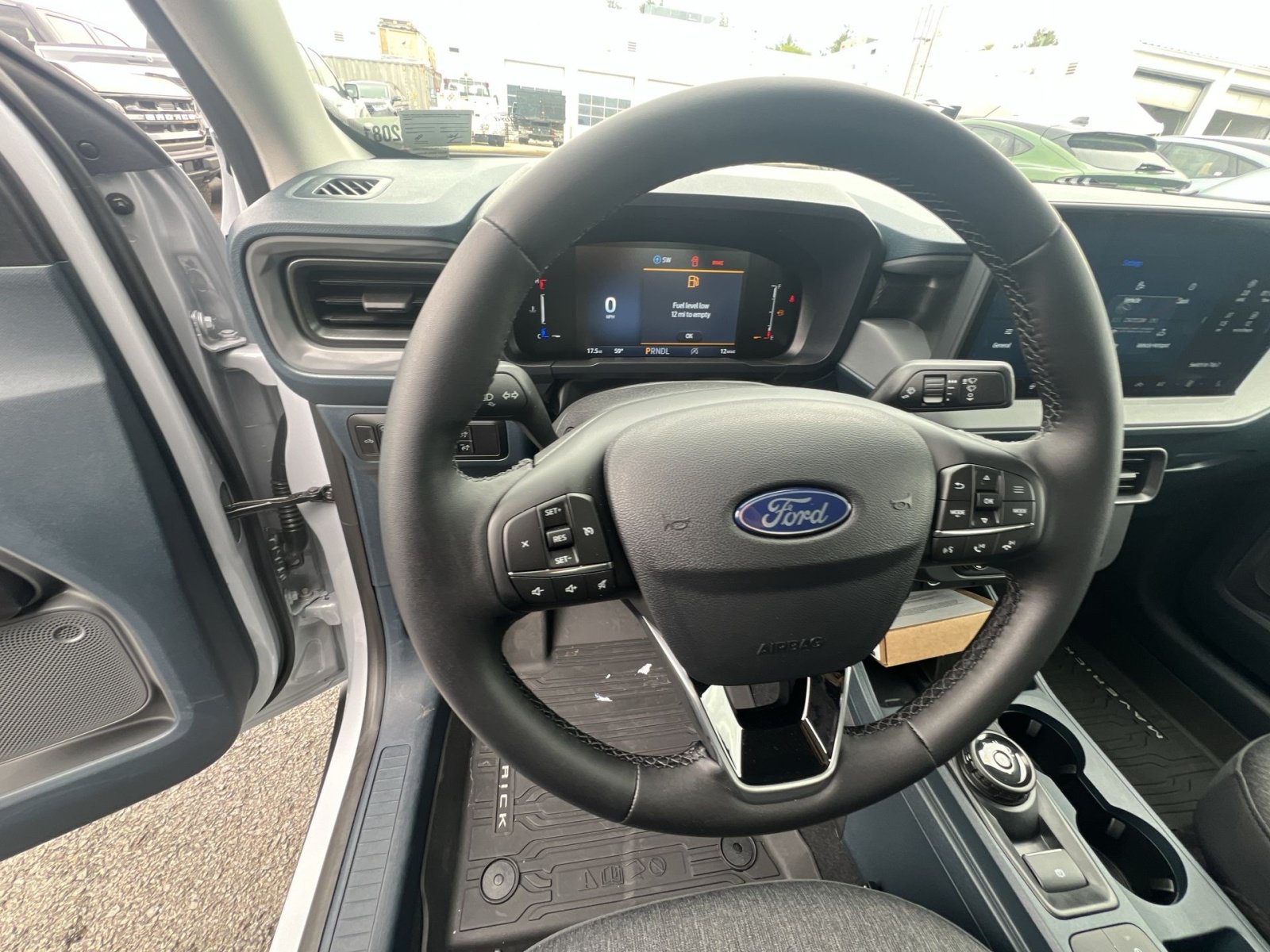 New 2025 Ford Maverick XLT w/ XLT Luxury Package AWD/4WD image 24