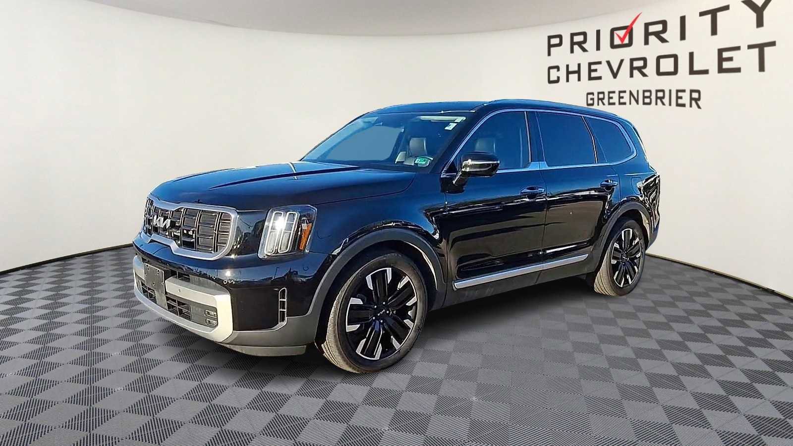 Used 2024 Kia Telluride SX Prestige w/ Towing Package image 4