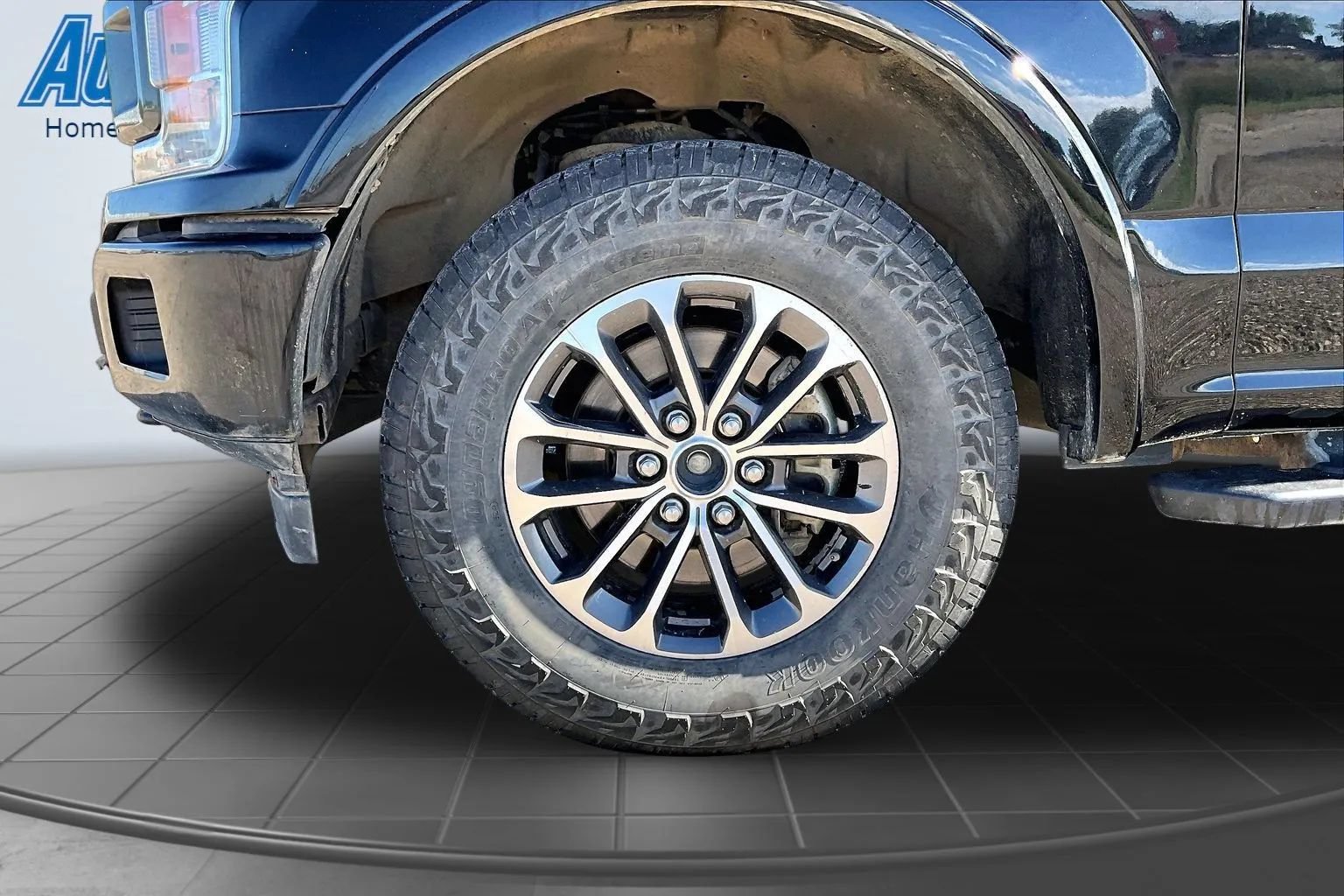 Used 2018 Ford F150 XLT w/ Equipment Group 302A Luxury AWD/4WD image 30