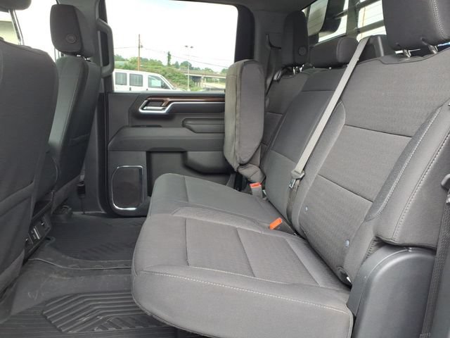 Used 2025 Chevrolet Silverado 3500 LT w/ Convenience Package AWD/4WD image 19