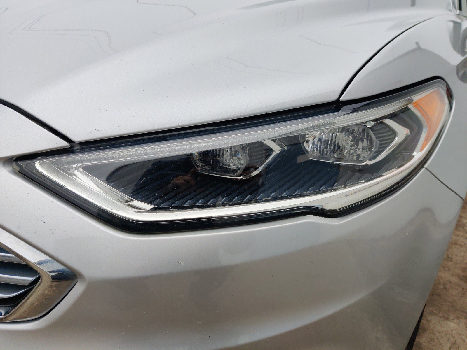 Used 2018 Ford Fusion Titanium image 6