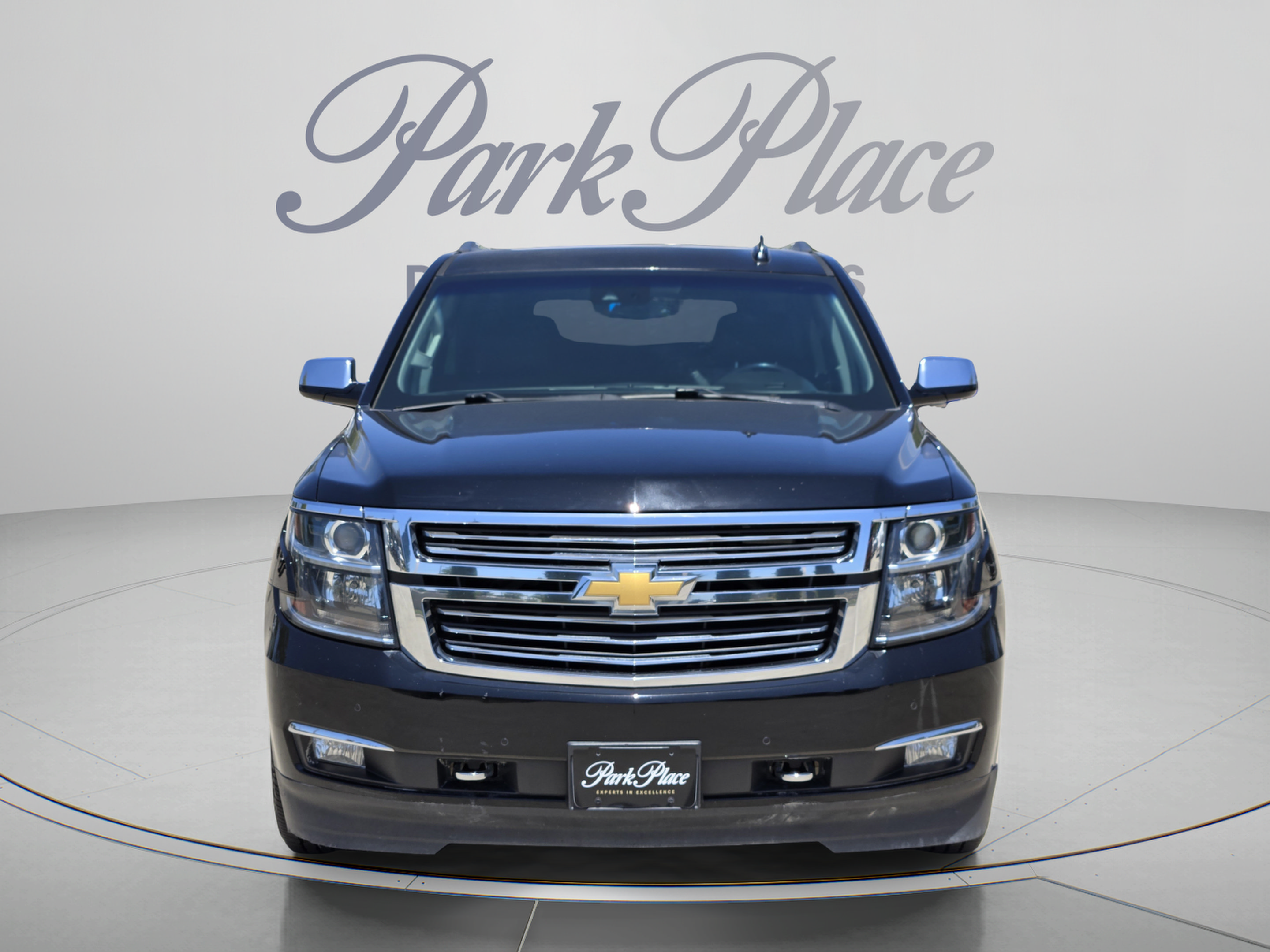 Used 2016 Chevrolet Suburban LTZ AWD/4WD image 8