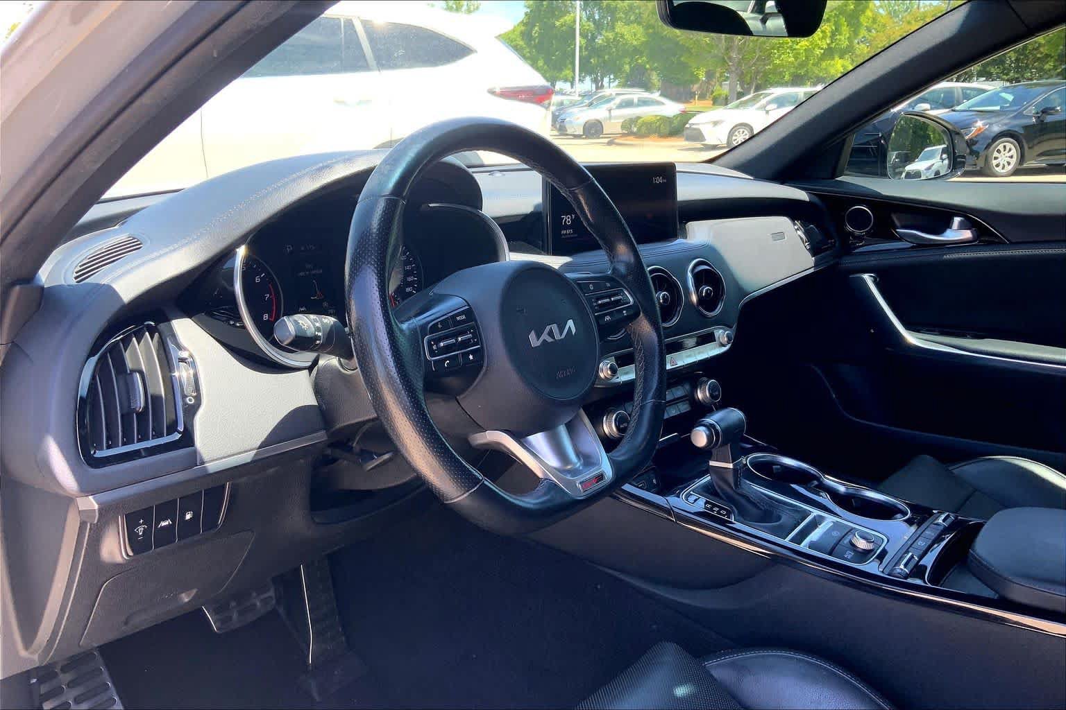 Used 2022 Kia Stinger GT-Line RWD image 17