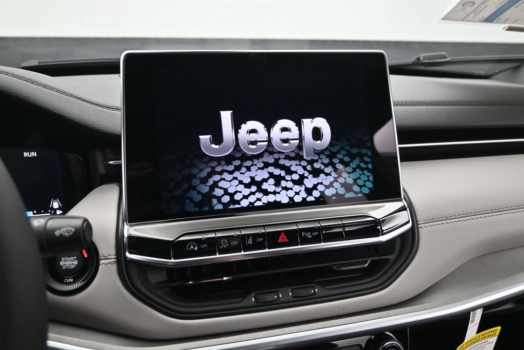New 2026 Jeep Compass Limited AWD/4WD image 32