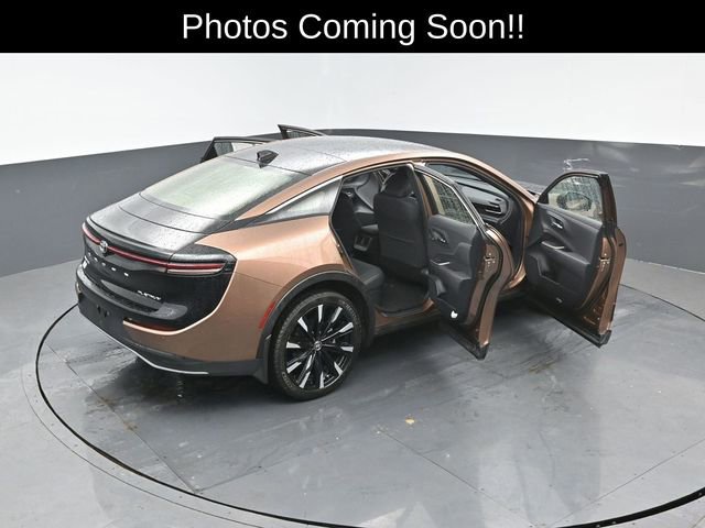 Used 2023 Toyota Crown Platinum AWD/4WD image 14