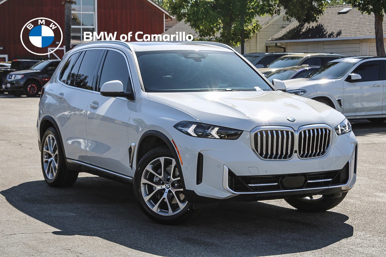 Used 2024 BMW X5 sDrive40i w/ Parking Assistance Package image 1