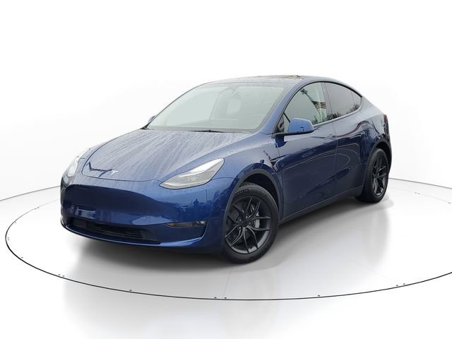 Used 2023 Tesla Model Y Long Range image 1
